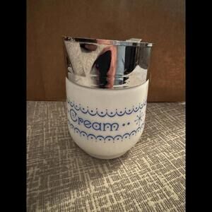 Corelle Coordinates Snowflake Blue Lipped Creamer Cup With Chromed Top